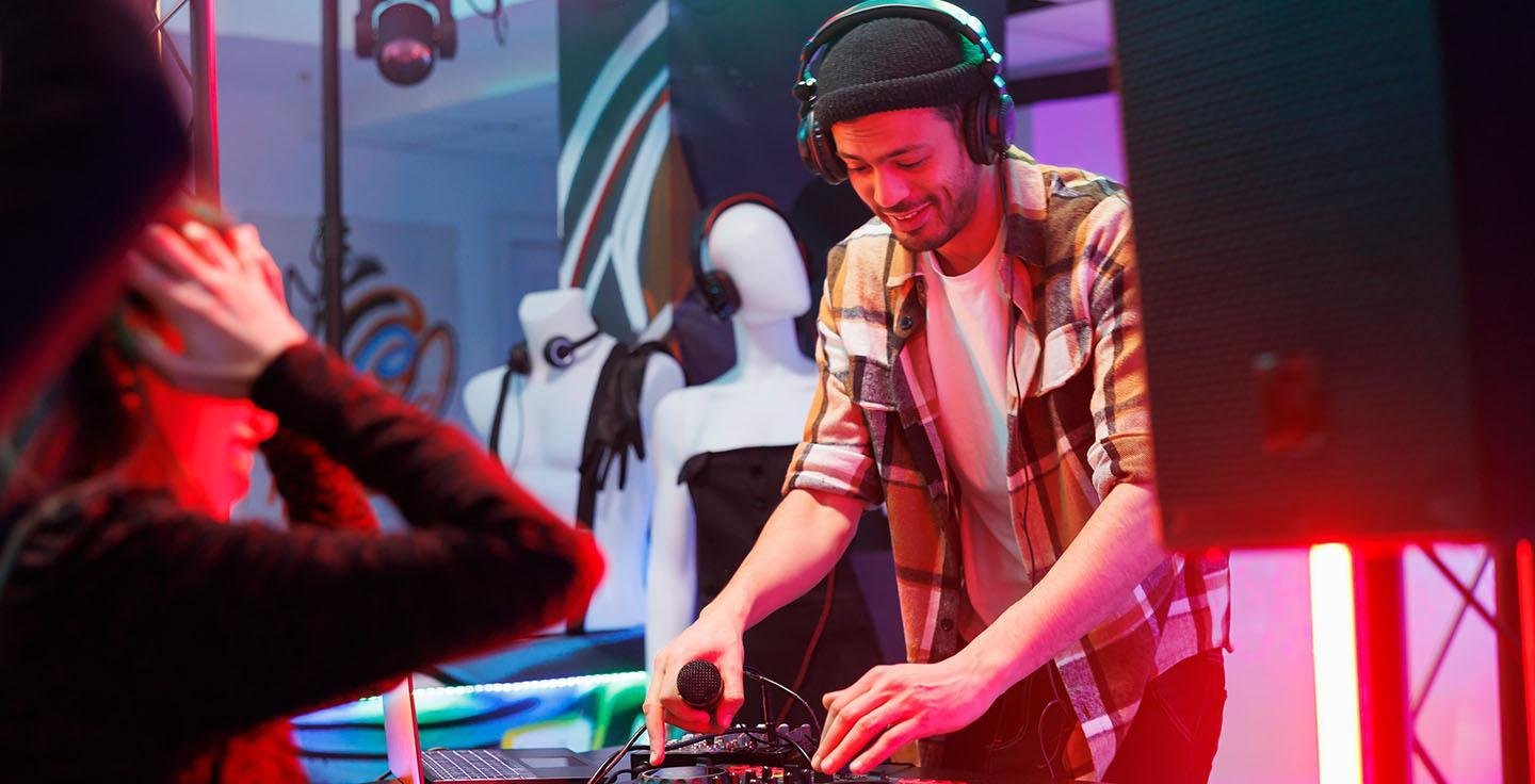 How to Book a DJ in Doncaster and South Yorkshire the Simple Way_