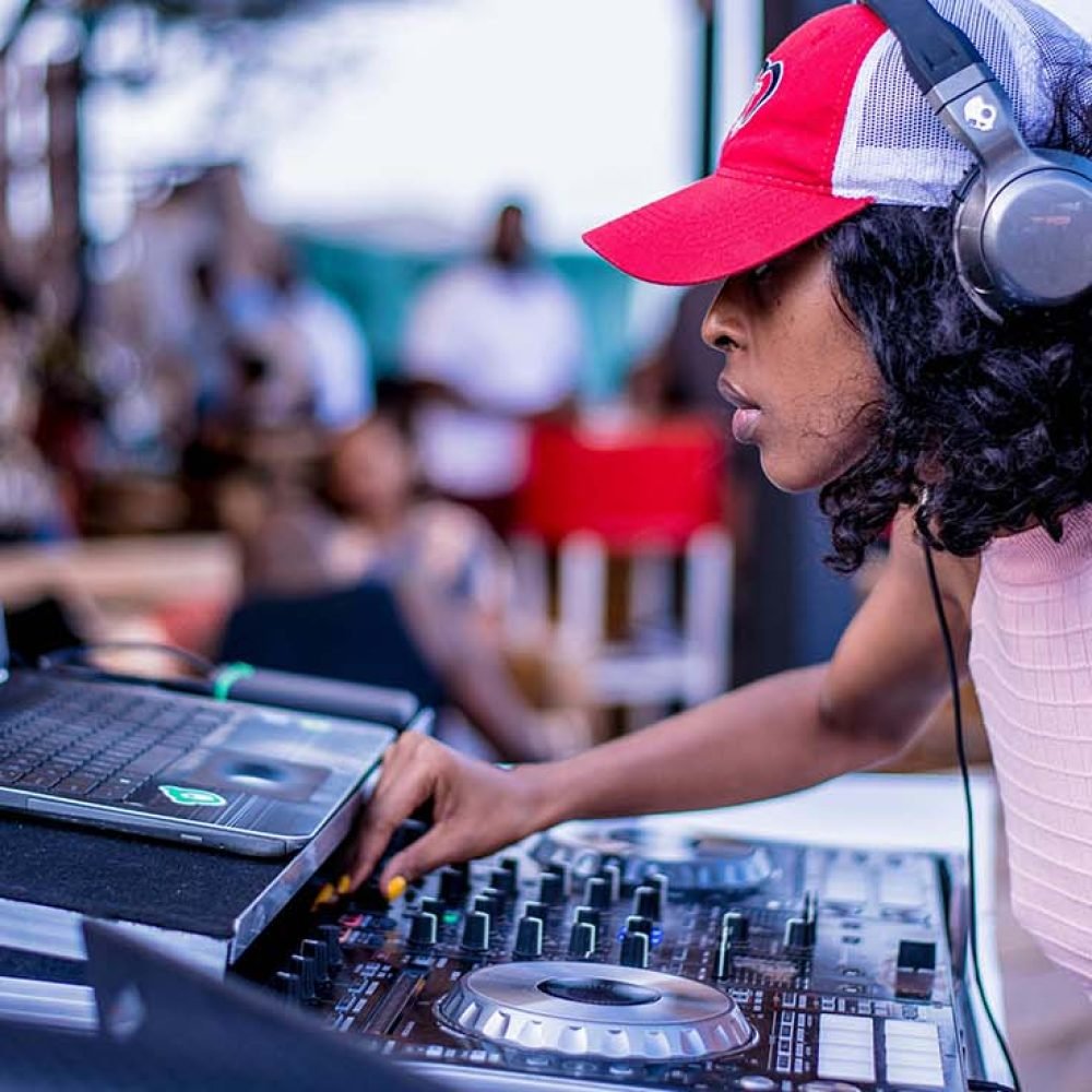 Why Doncaster DJ Hire Is the Secret to an Unforgettable Party featured